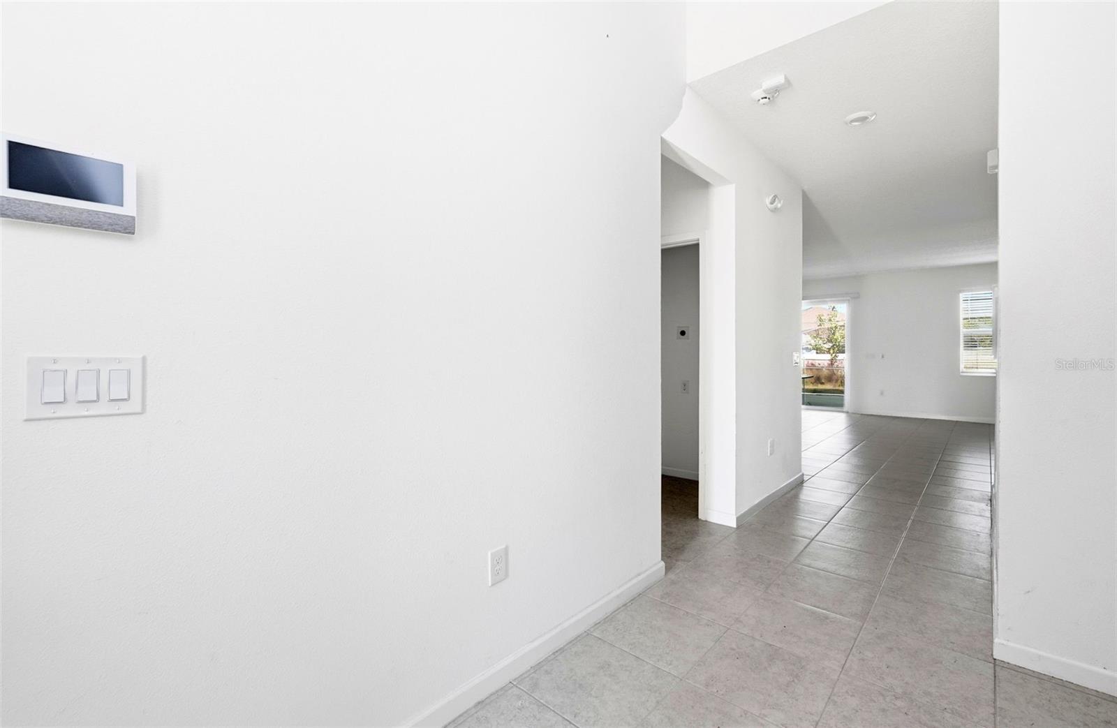 Image 4 of 38 For 4483 Monado Drive