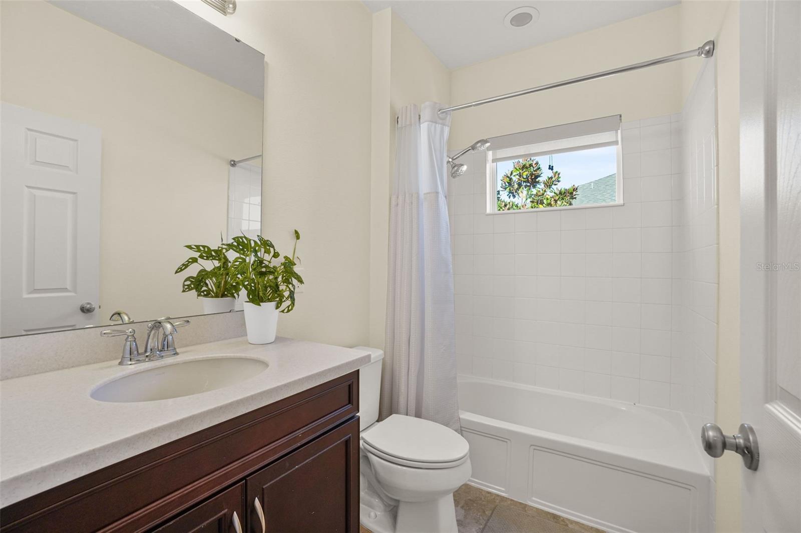 Image 41 of 64 For 2299 Pearl Cider Street