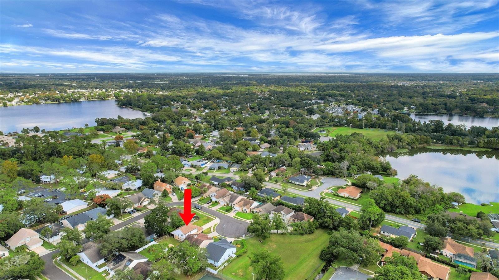 Image 6 of 35 For 323 Oak Park Place