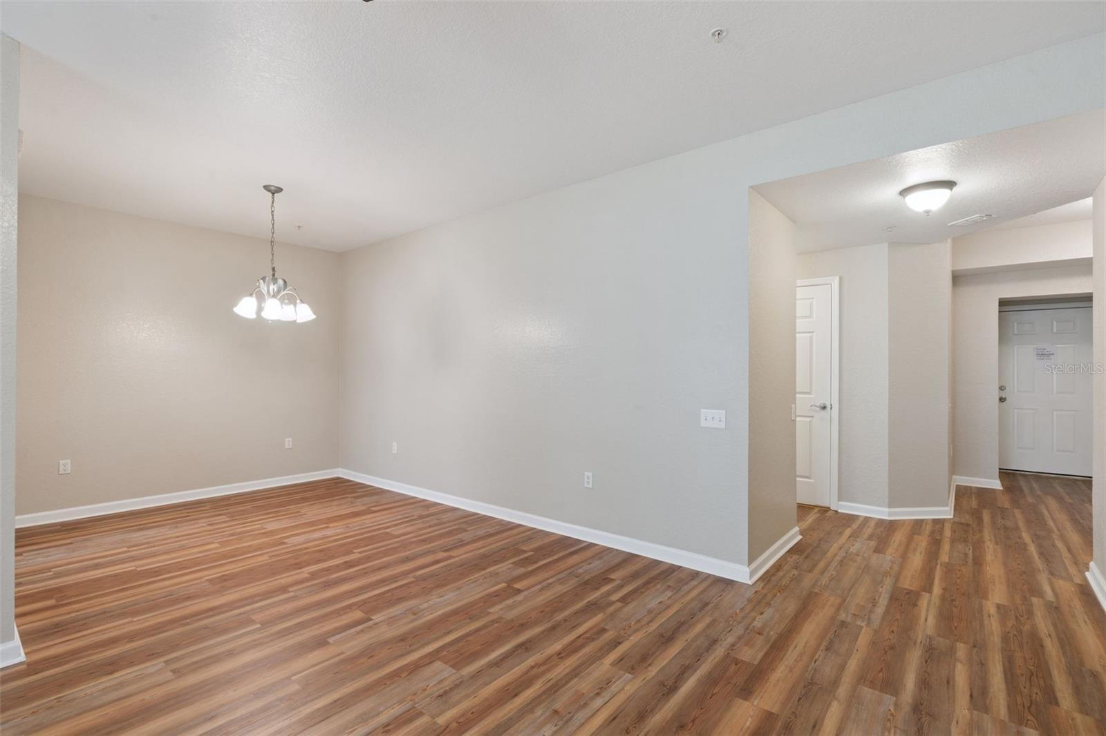 Image 10 of 46 For 2763 Metro Sevilla Drive 103