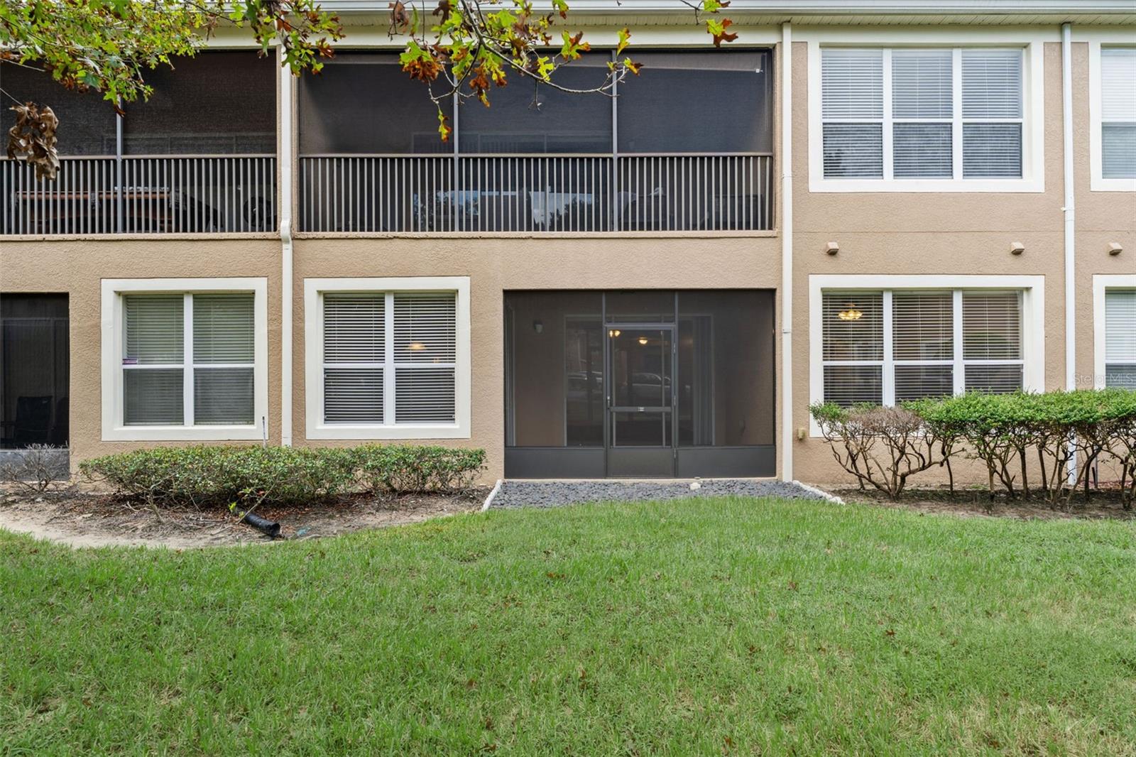 Image 25 of 46 For 2763 Metro Sevilla Drive 103