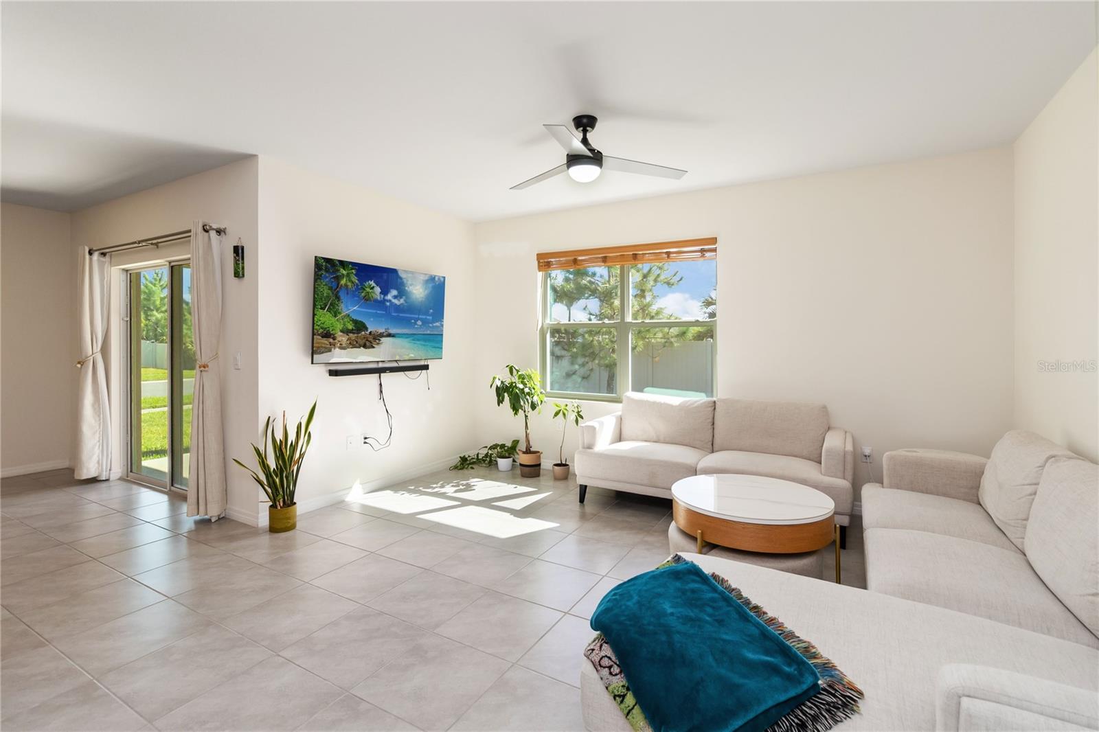 Image 4 of 24 For 3383 Hammond Point