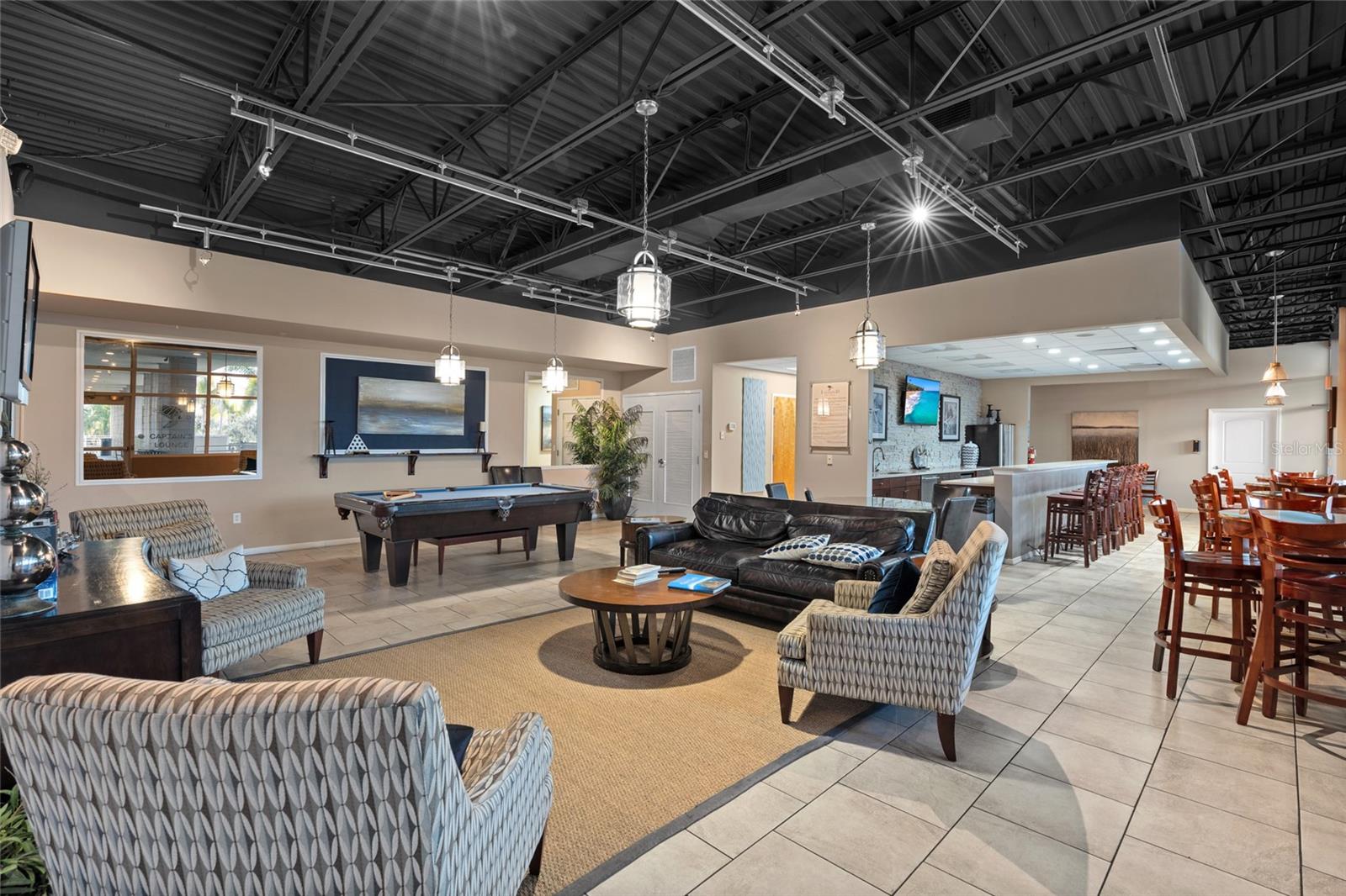 Image 51 of 53 For 6043 Anchorage Way S