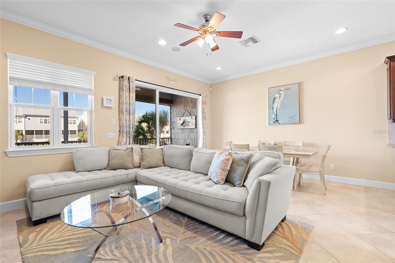 Image 8 of 53 For 6043 Anchorage Way S