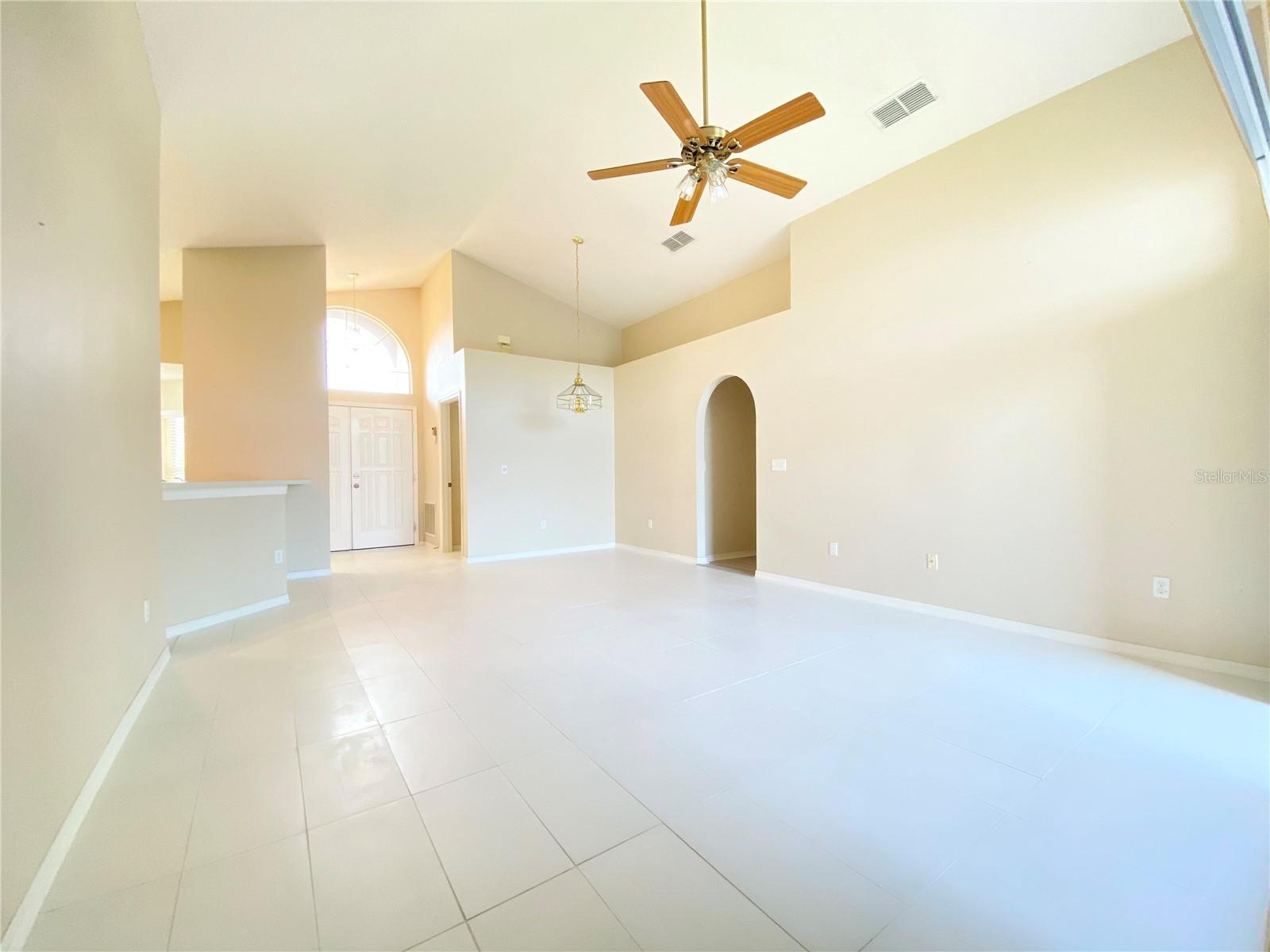 Image 11 of 56 For 513 Hardwood Circle