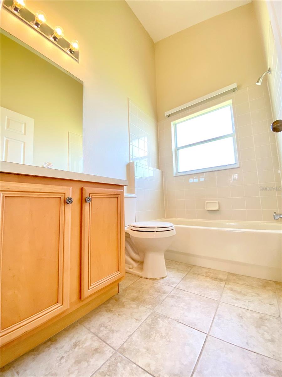 Image 16 of 56 For 513 Hardwood Circle