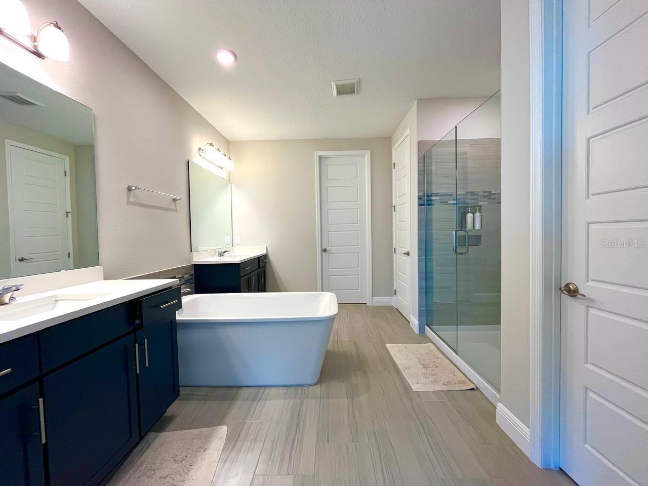 Image 15 of 24 For 6019 Bimini Twist Loop