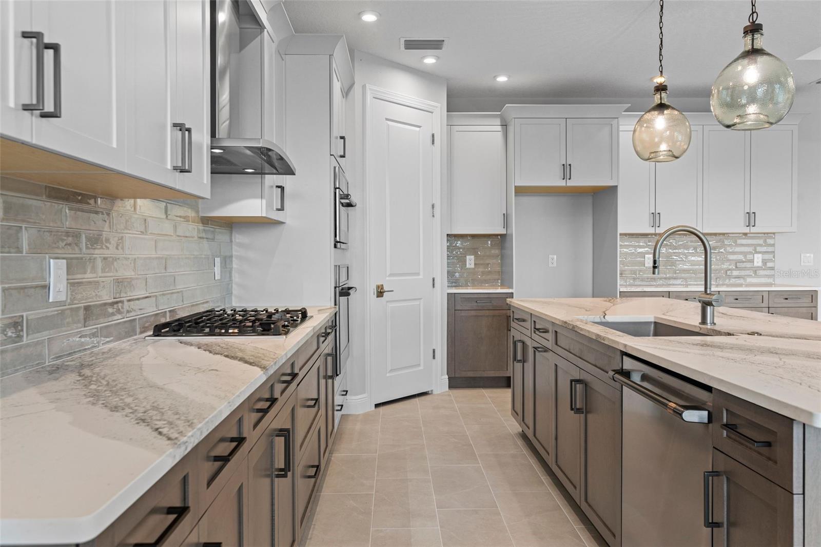 Image 3 of 41 For 14443 Coastal Woodland Lane