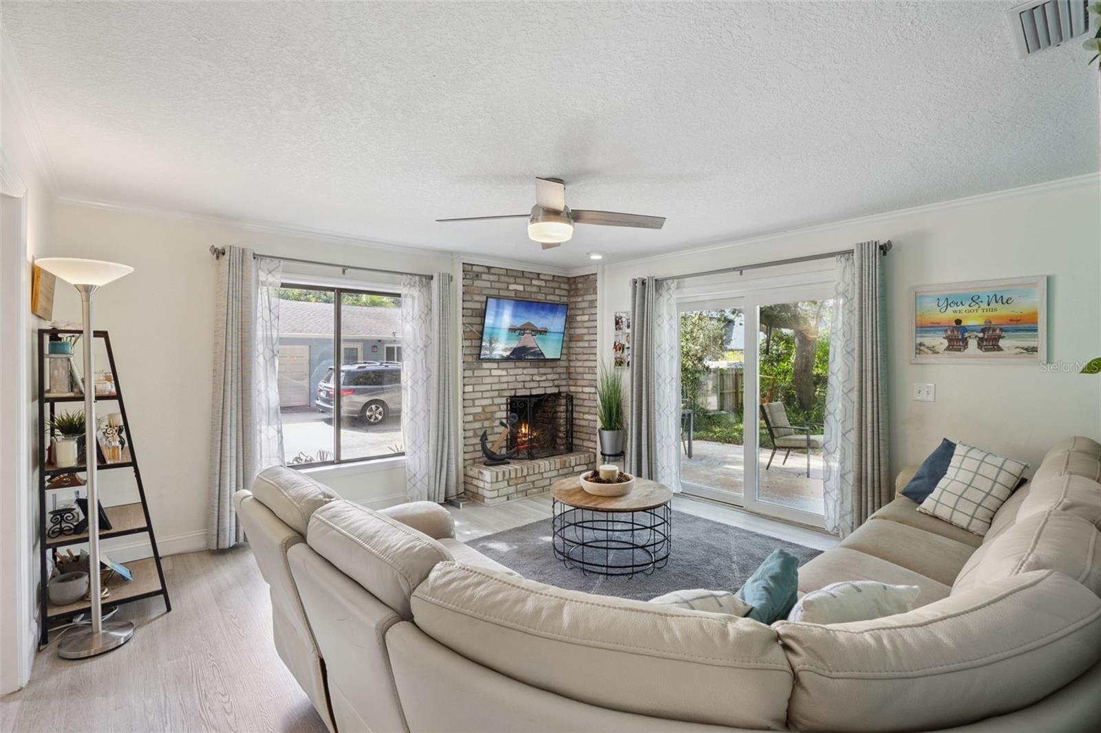 Image 8 of 58 For 114 Countryside Drive