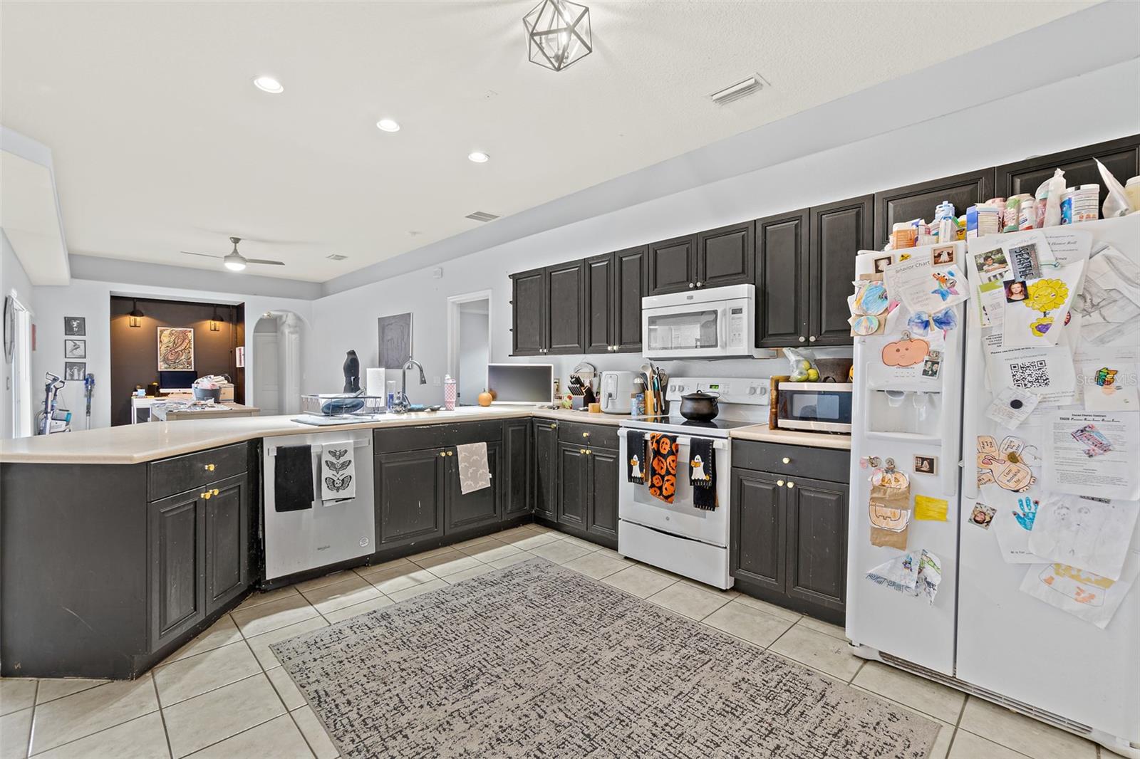 Image 4 of 28 For 1814 Lankcashire Court