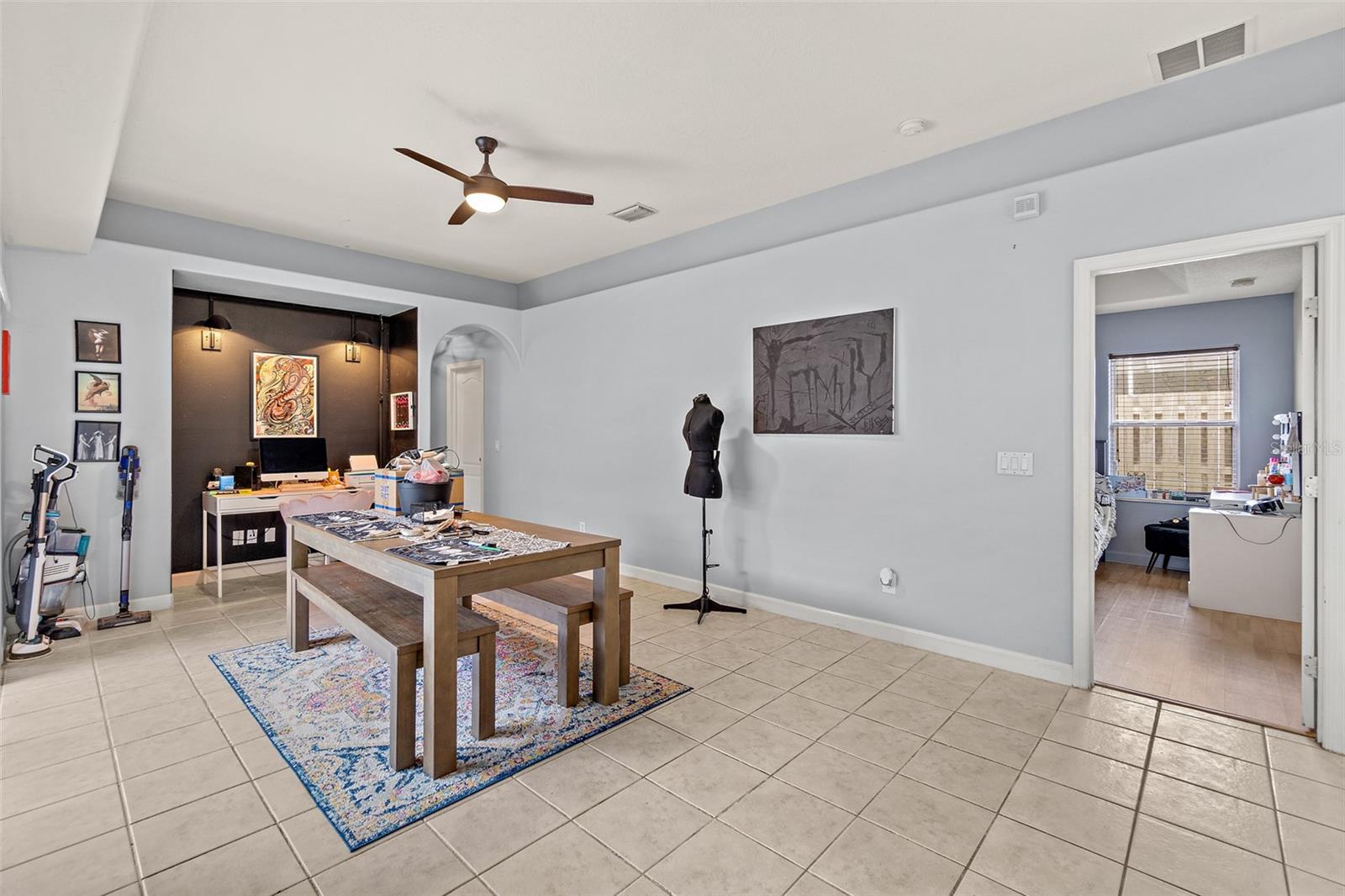 Image 6 of 28 For 1814 Lankcashire Court