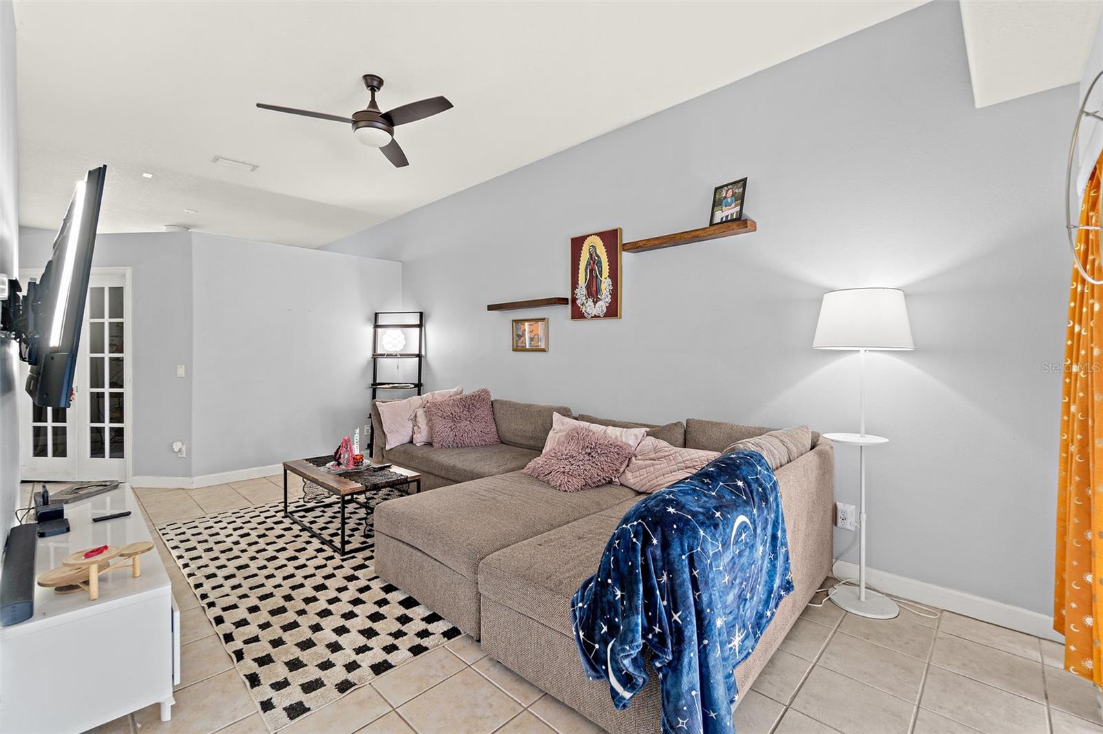 Image 7 of 28 For 1814 Lankcashire Court