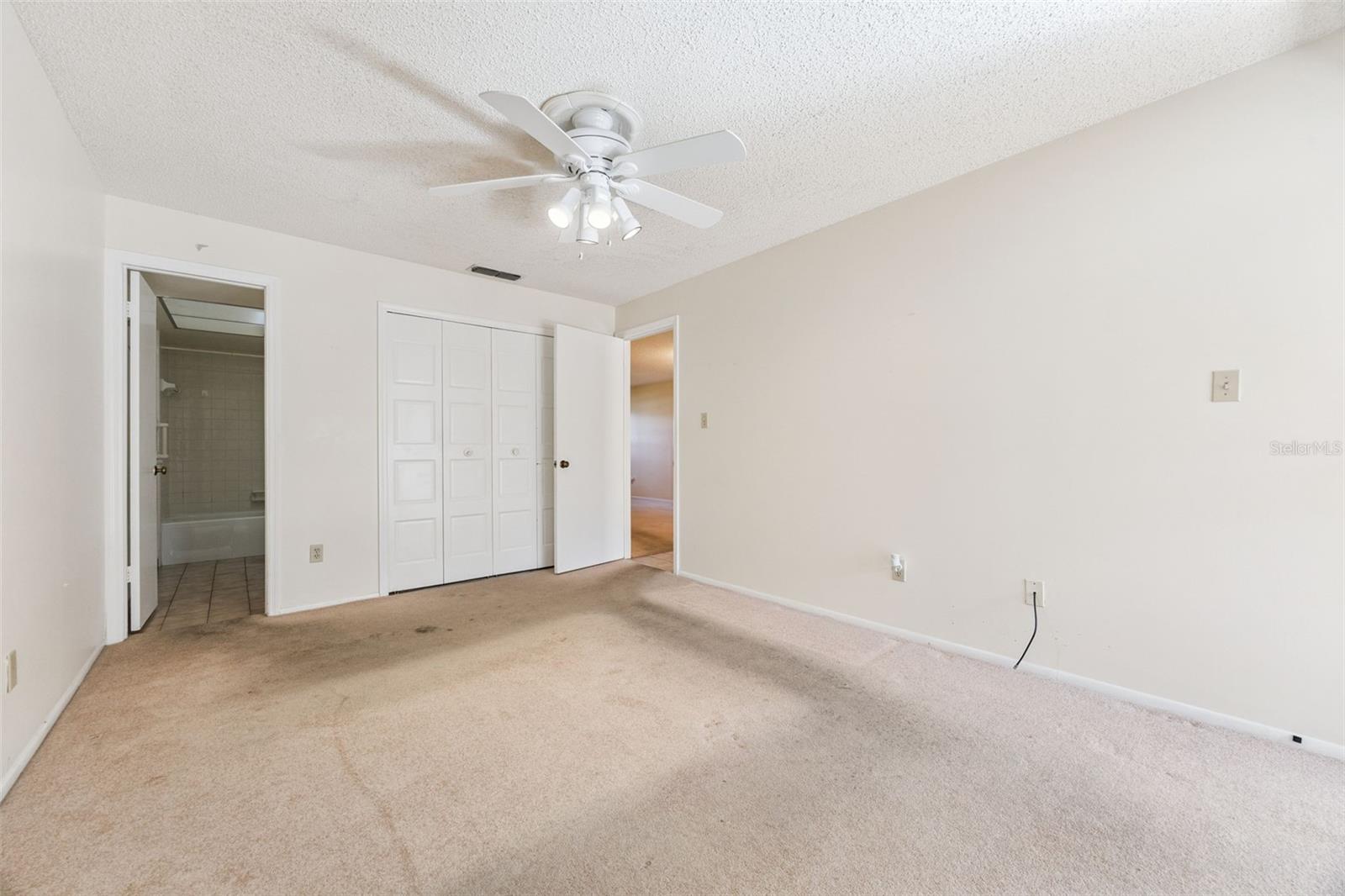 Image 14 of 27 For 5866 La Costa Drive