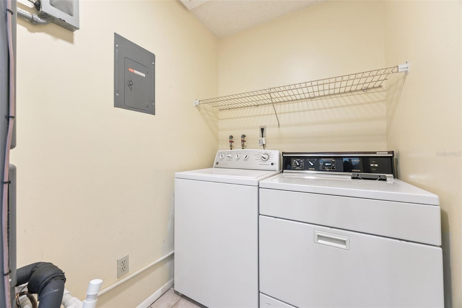 Image 15 of 27 For 5866 La Costa Drive