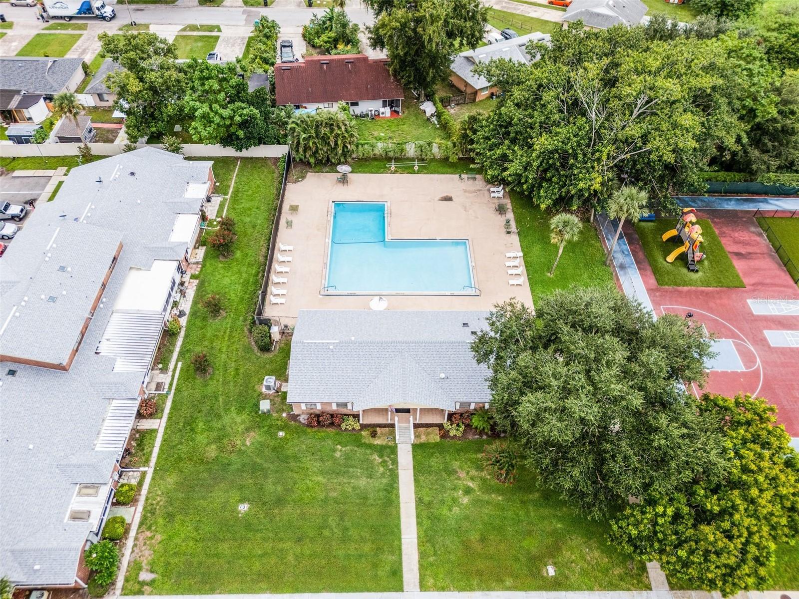 Image 23 of 27 For 5866 La Costa Drive