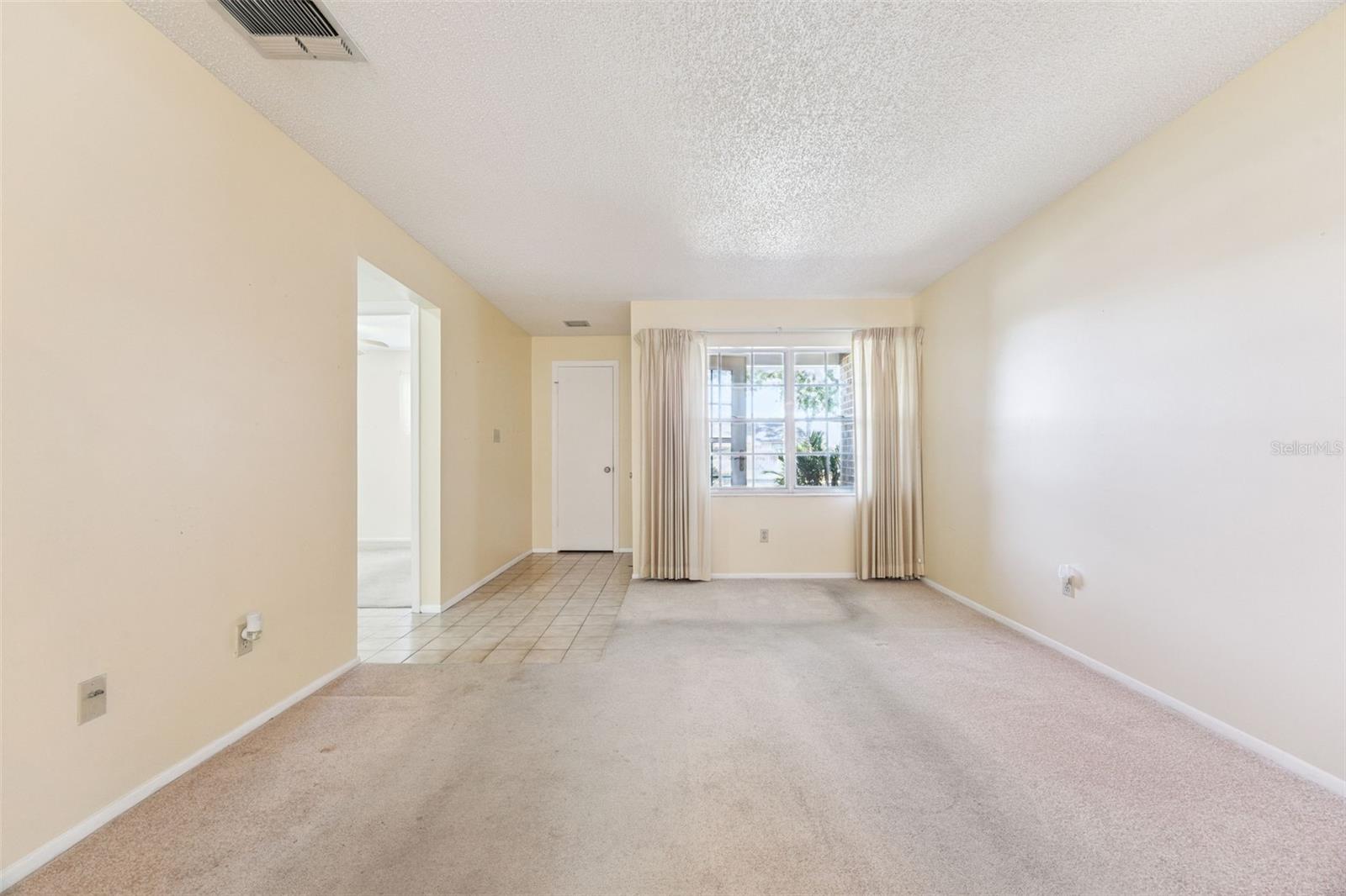 Image 5 of 27 For 5866 La Costa Drive