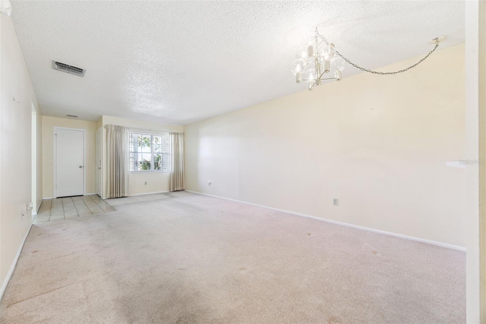 Image 6 of 27 For 5866 La Costa Drive