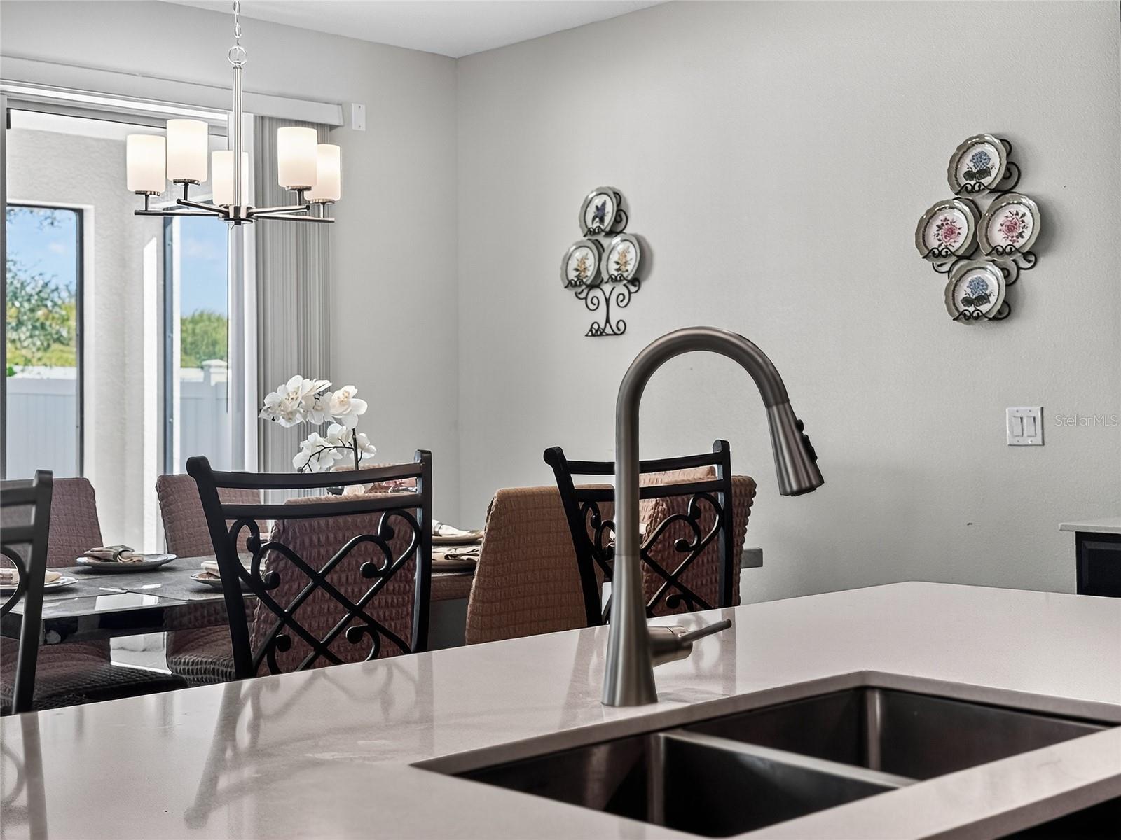 Image 11 of 54 For 848 Carmillion Court