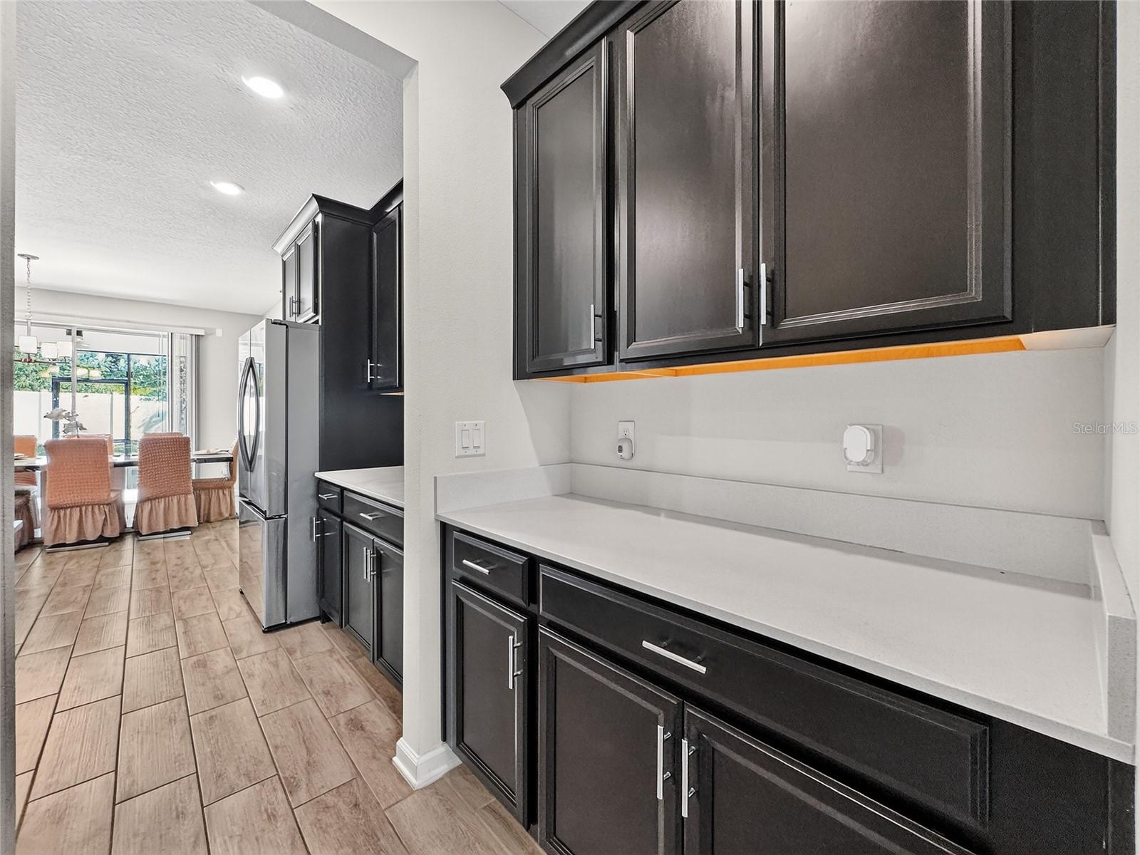 Image 12 of 54 For 848 Carmillion Court