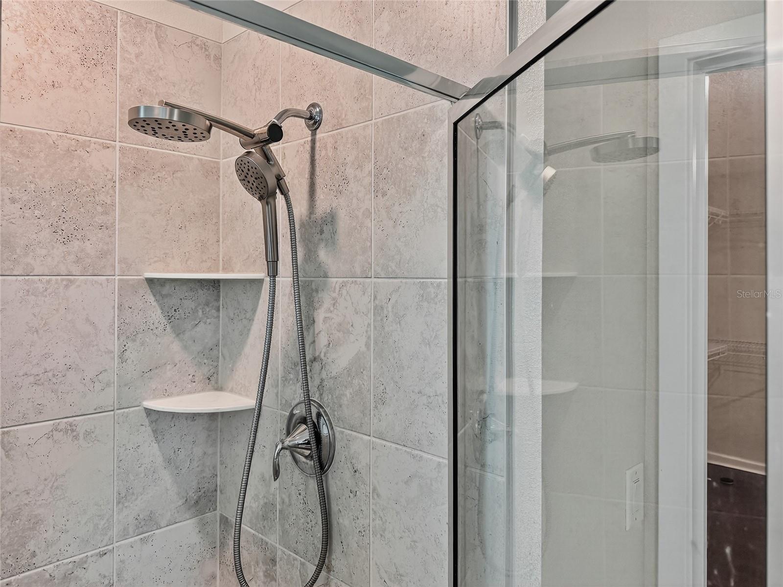 Image 29 of 54 For 848 Carmillion Court