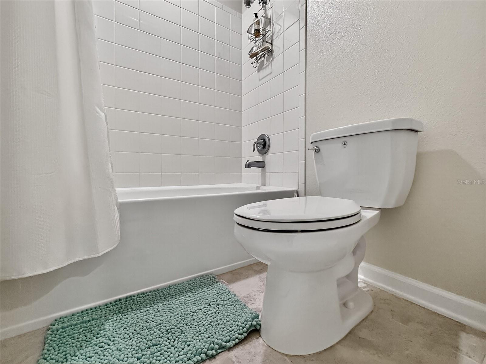 Image 37 of 54 For 848 Carmillion Court