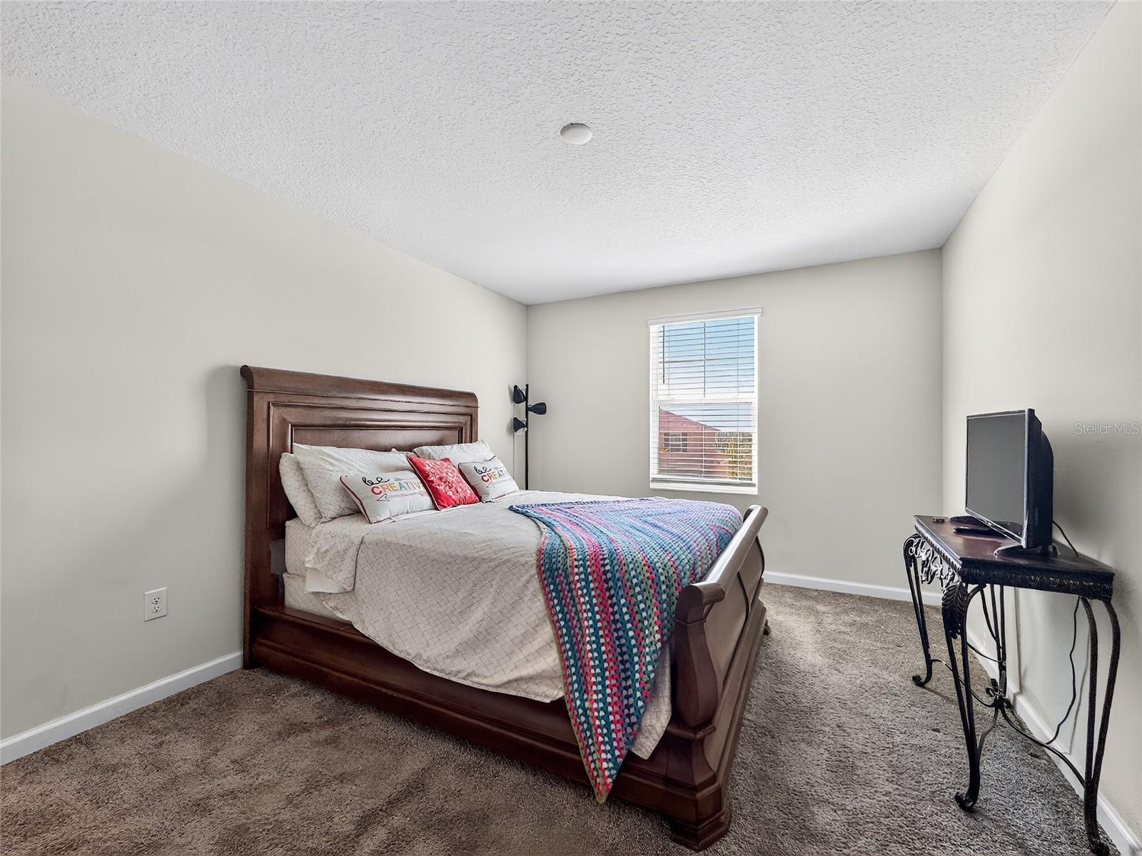 Image 39 of 54 For 848 Carmillion Court