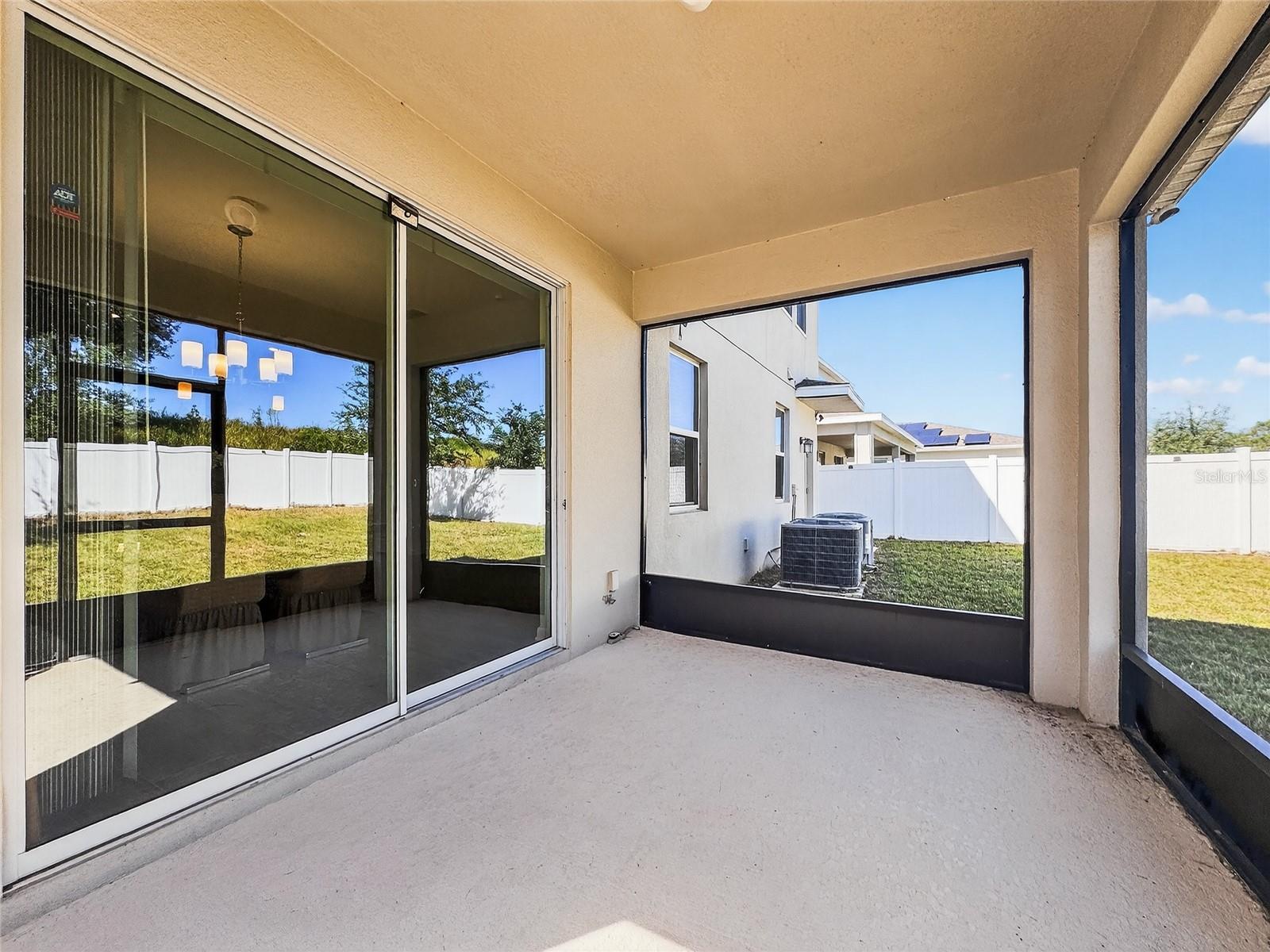 Image 41 of 54 For 848 Carmillion Court