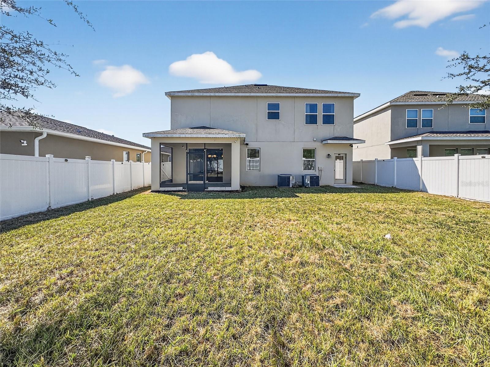 Image 44 of 54 For 848 Carmillion Court