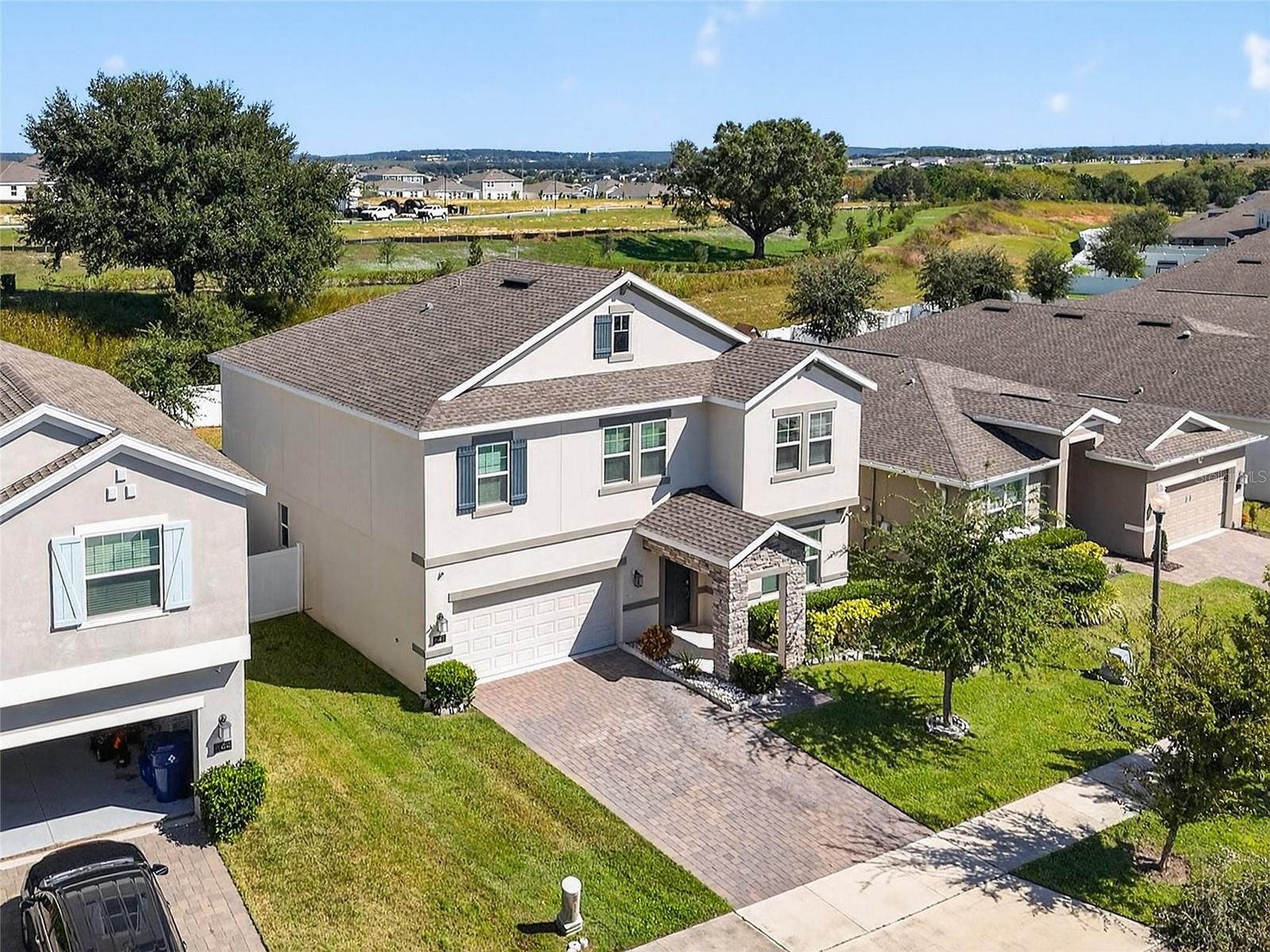 Image 46 of 54 For 848 Carmillion Court