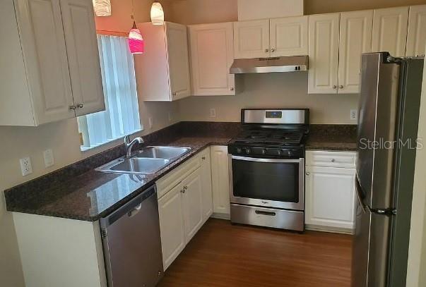 Image 2 of 4 For 815 Rembrandt Way 424