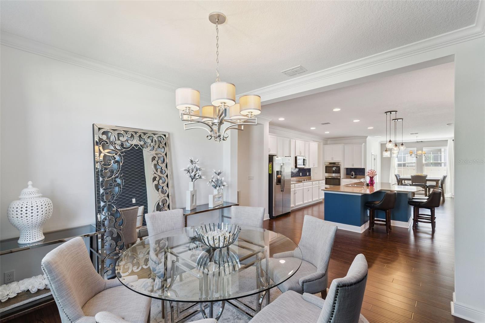 Listing photo id 14 for 15976 Citrus Knoll Drive