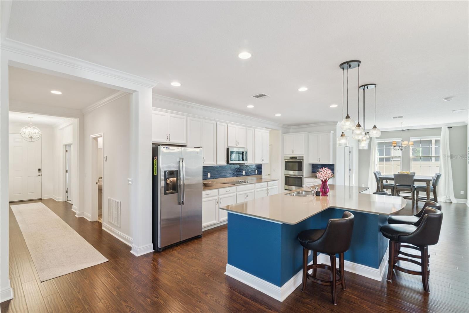 Listing photo id 18 for 15976 Citrus Knoll Drive