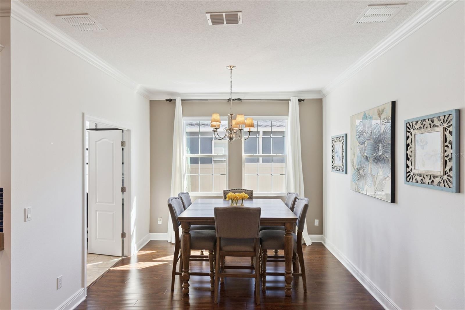 Listing photo id 19 for 15976 Citrus Knoll Drive