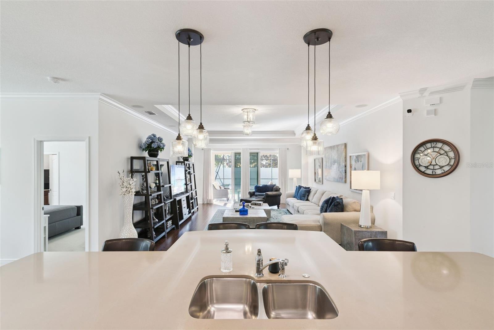 Listing photo id 23 for 15976 Citrus Knoll Drive