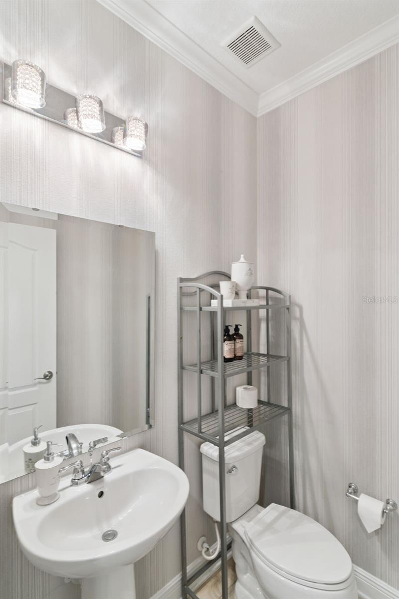 Listing photo id 27 for 15976 Citrus Knoll Drive