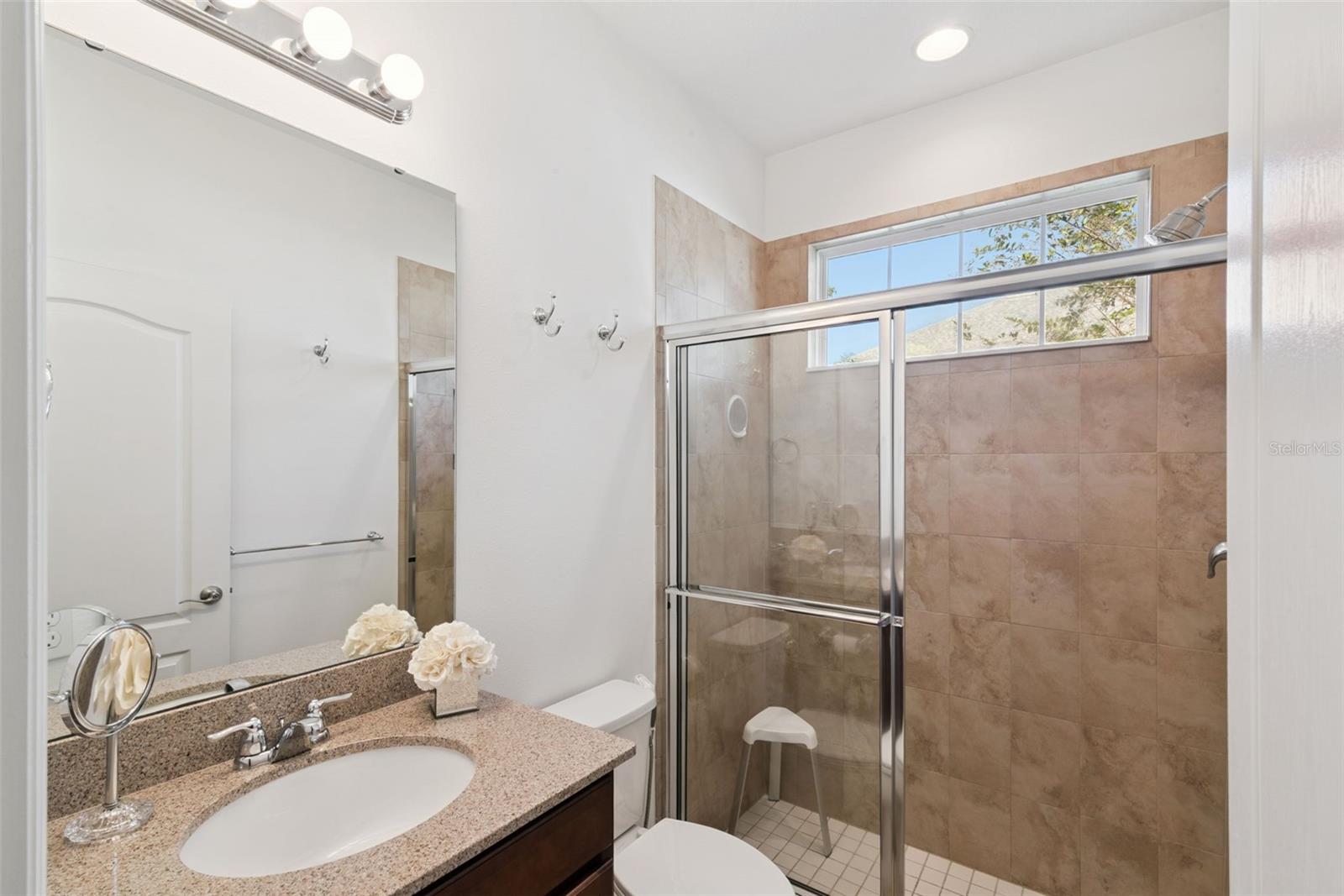 Listing photo id 36 for 15976 Citrus Knoll Drive