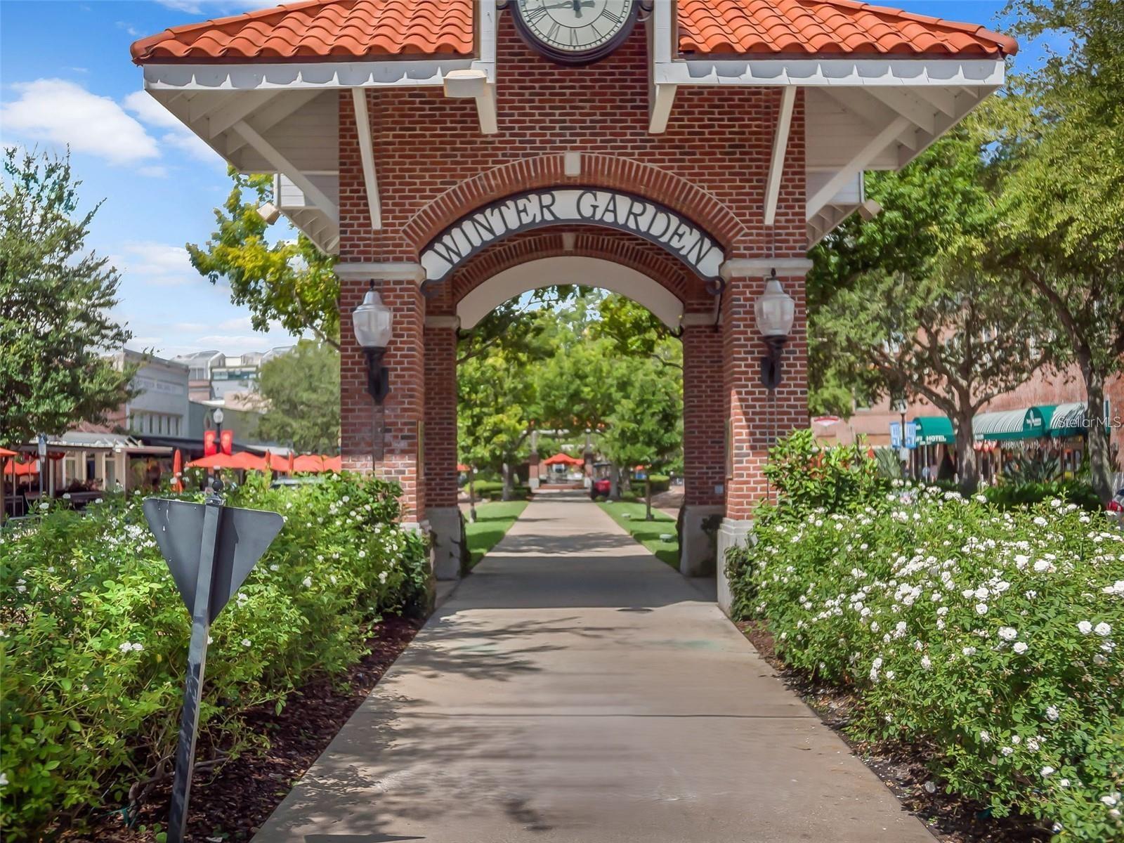 Listing photo id 74 for 15976 Citrus Knoll Drive