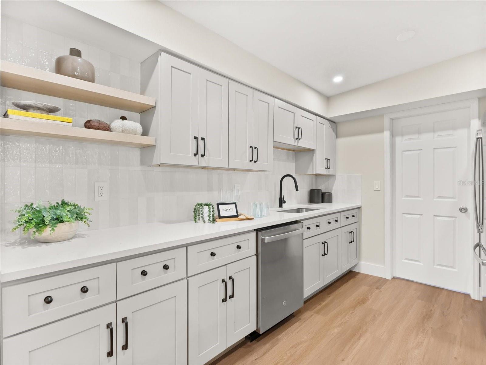 Image 11 of 31 For 757 Longdale Avenue