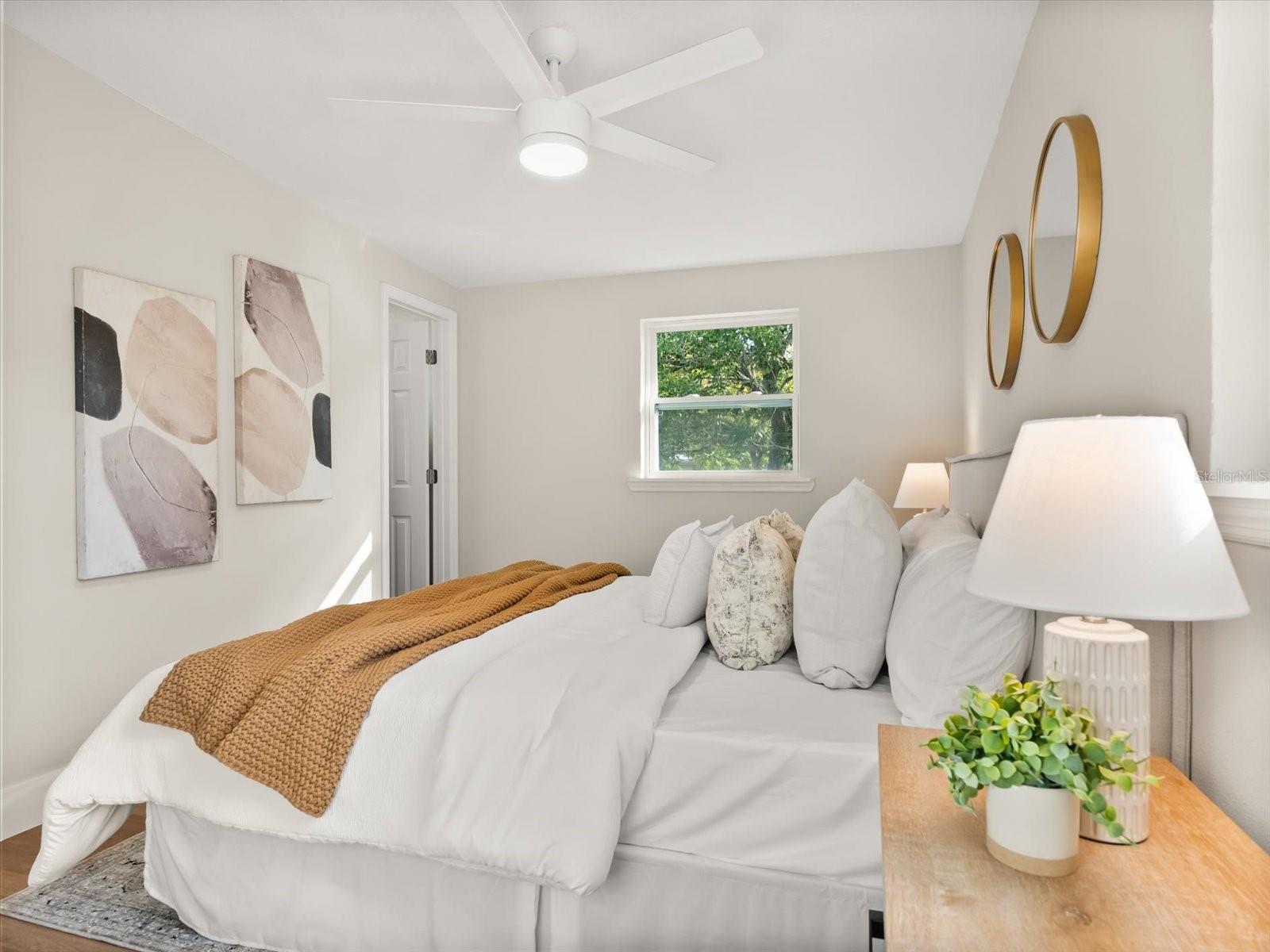 Image 21 of 31 For 757 Longdale Avenue