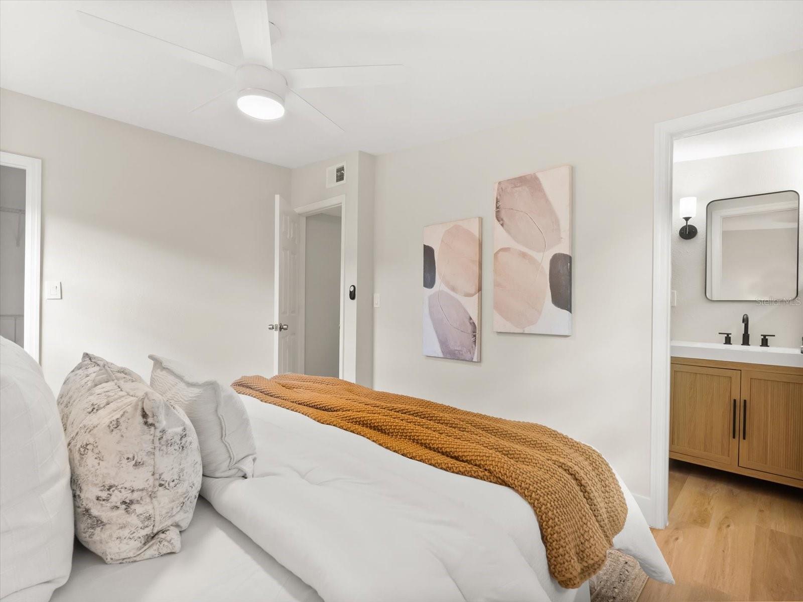 Image 22 of 31 For 757 Longdale Avenue