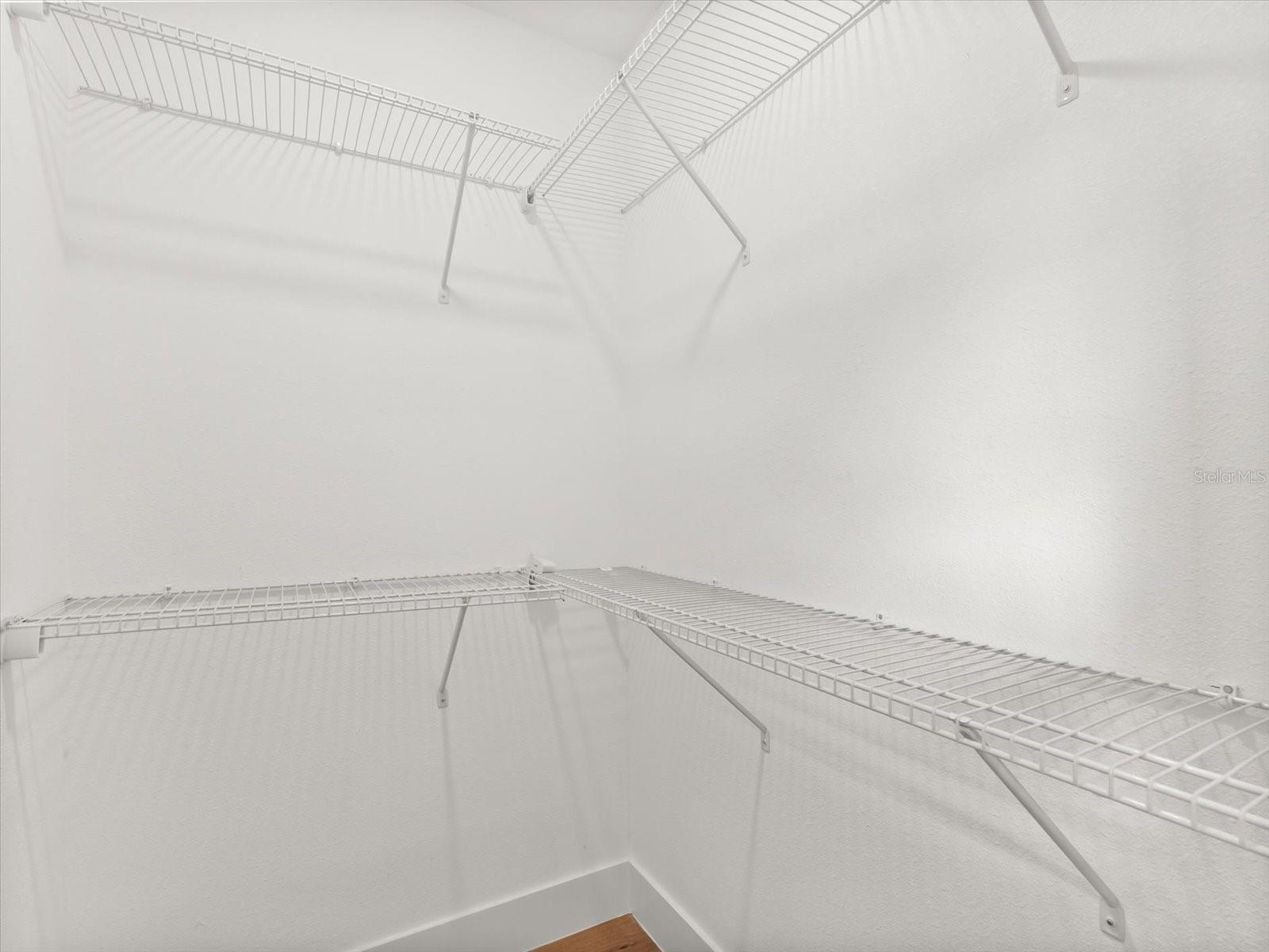 Image 23 of 31 For 757 Longdale Avenue