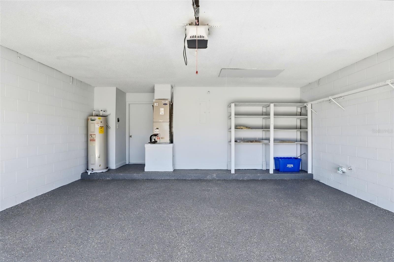 Image 42 of 47 For 245 Lakebreeze Circle