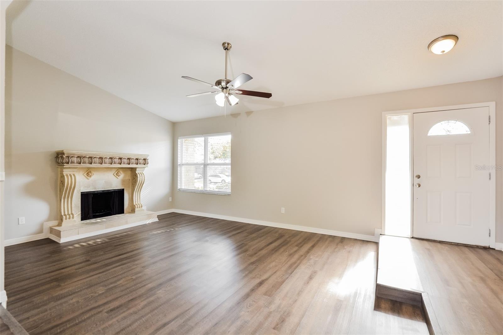 Image 4 of 20 For 113 Morning Glory Drive