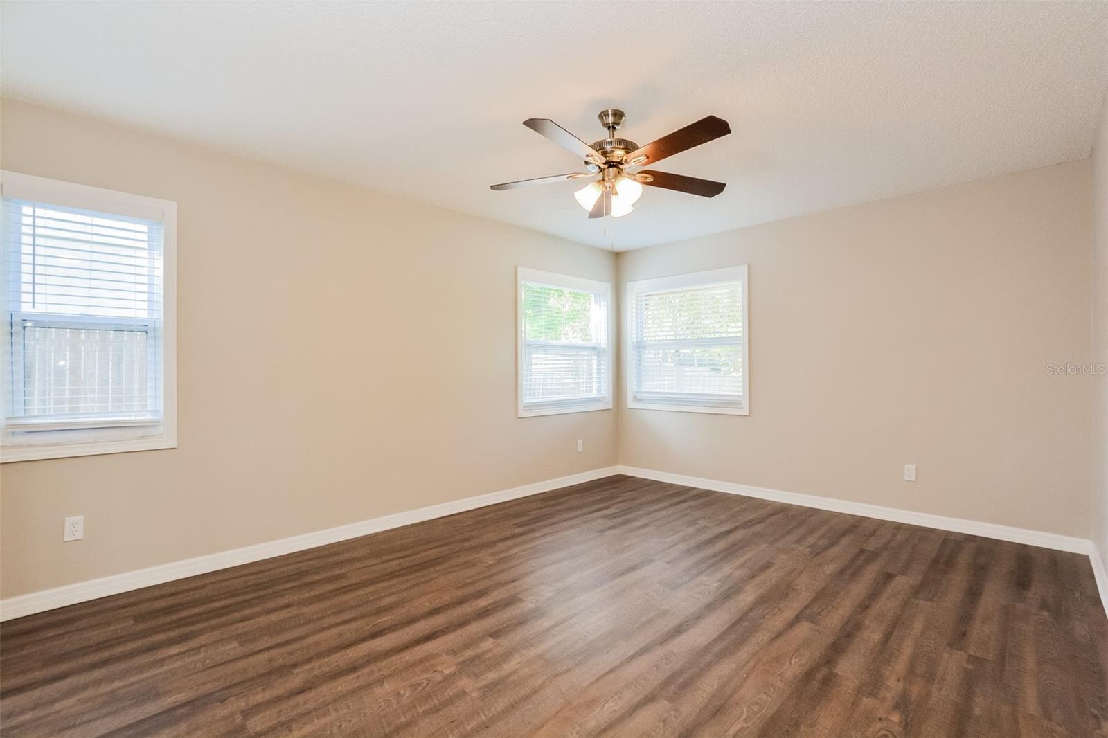 Image 8 of 20 For 113 Morning Glory Drive