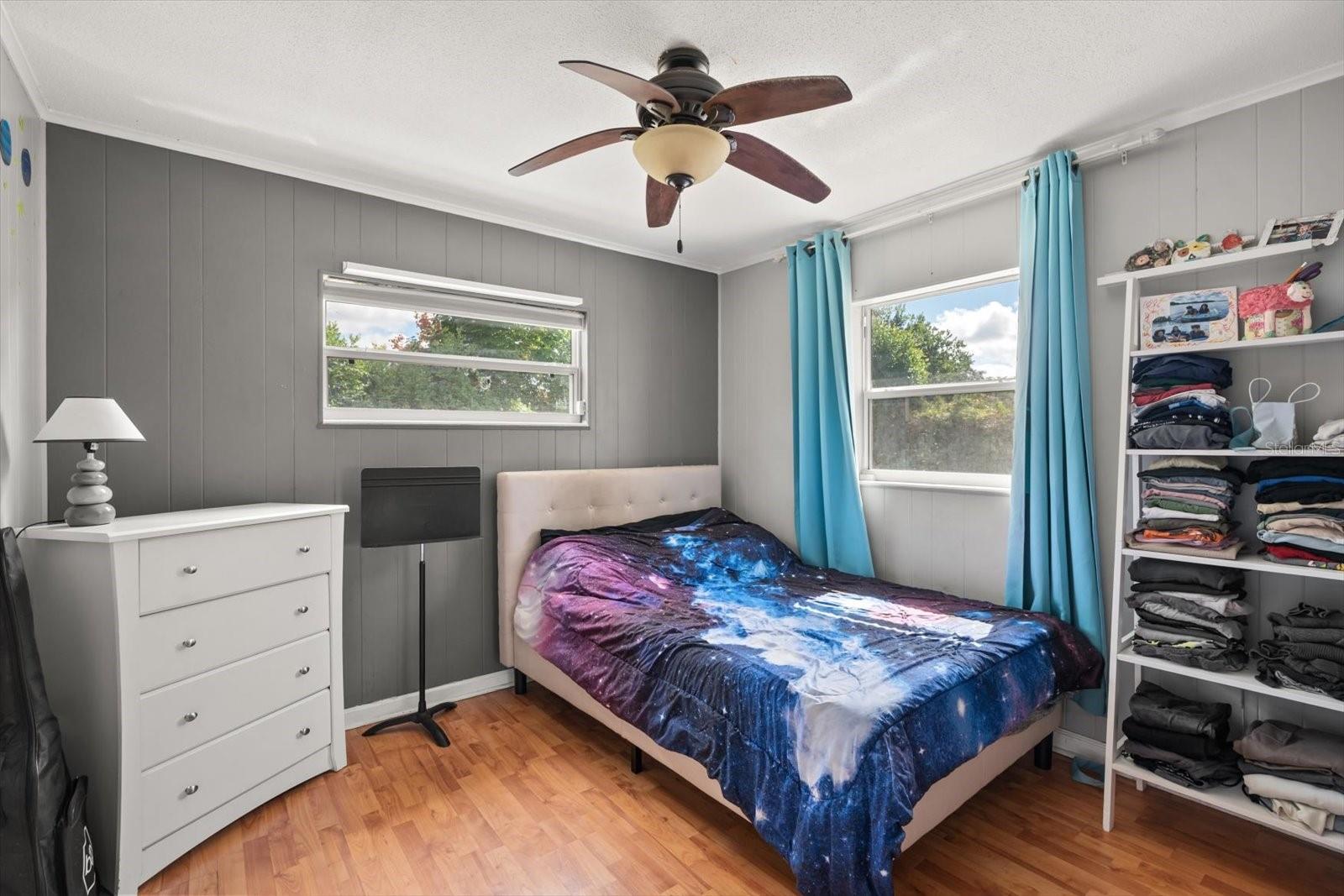 Image 21 of 31 For 803 Ridgefield Avenue