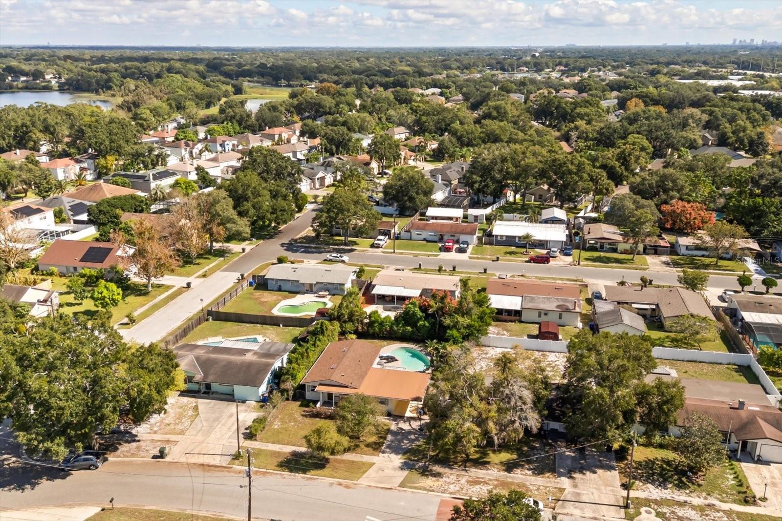 Image 27 of 31 For 803 Ridgefield Avenue