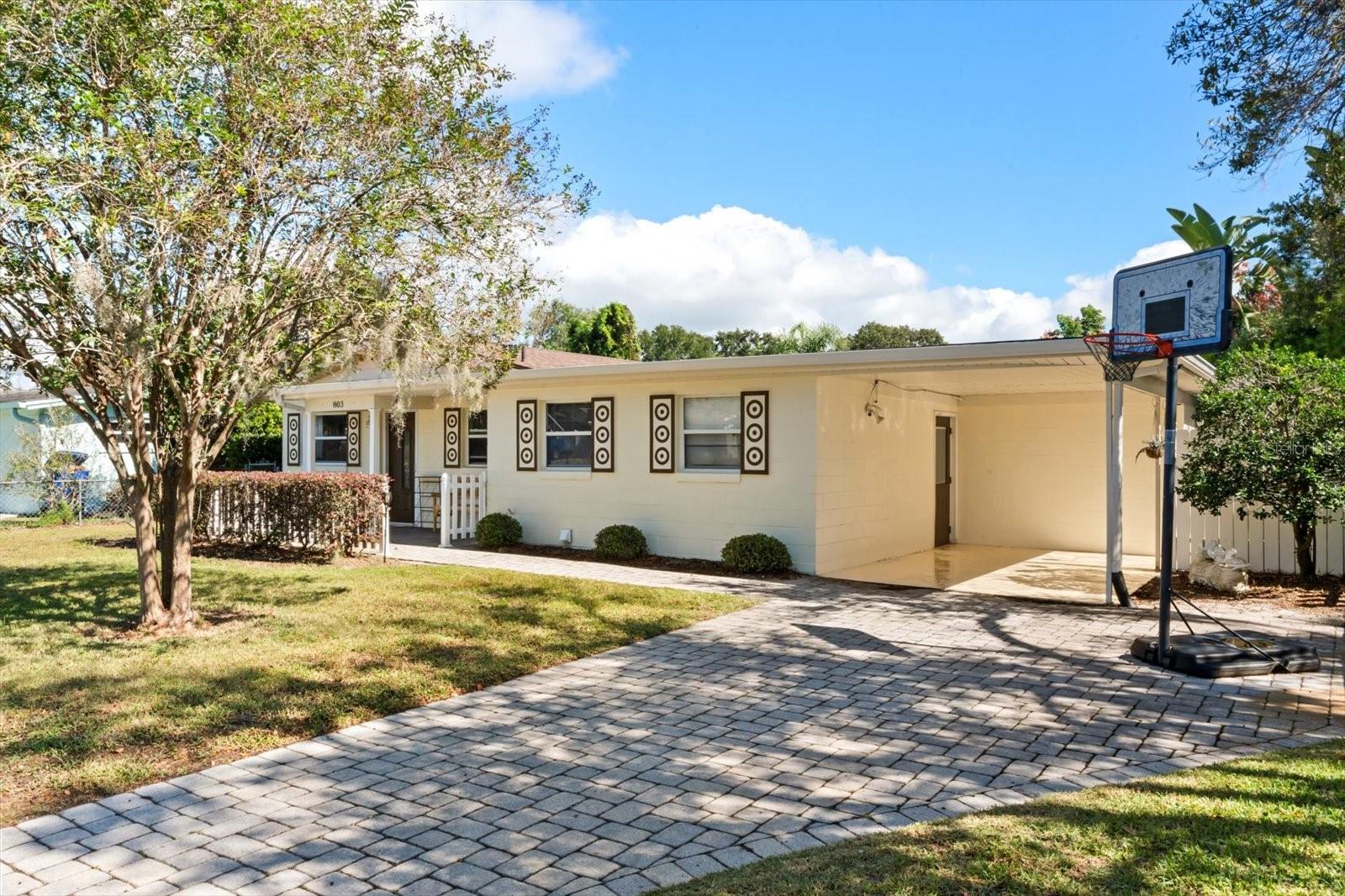 Image 3 of 31 For 803 Ridgefield Avenue