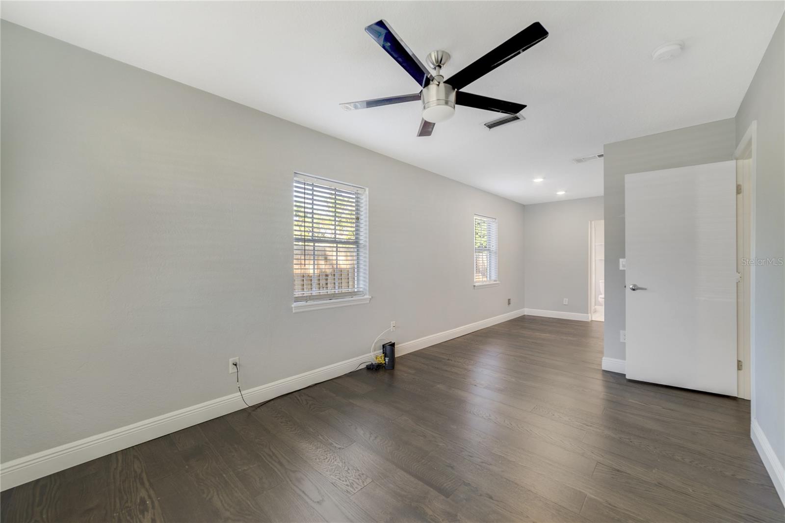 Image 14 of 25 For 2319 Weber Street