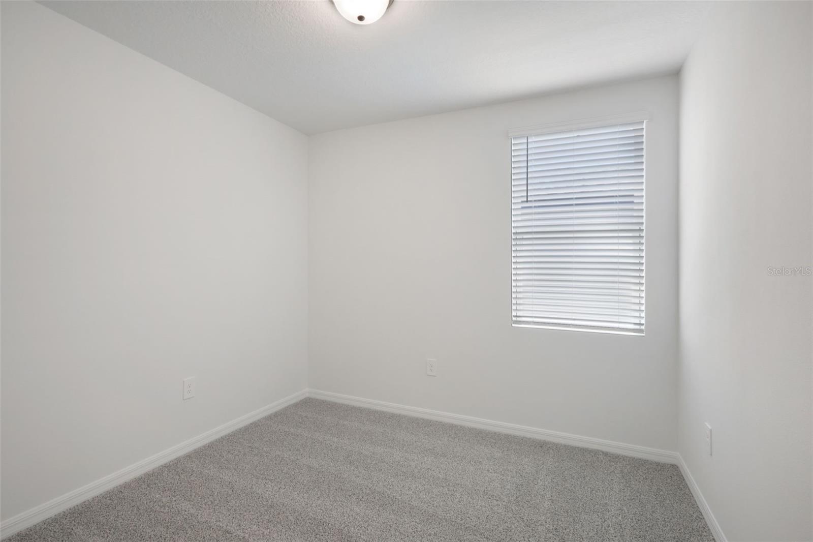 Image 12 of 35 For 739 Trailhead Pt Drive