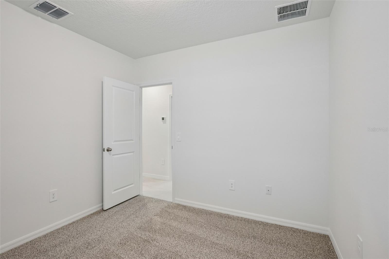 Image 14 of 35 For 739 Trailhead Pt Drive